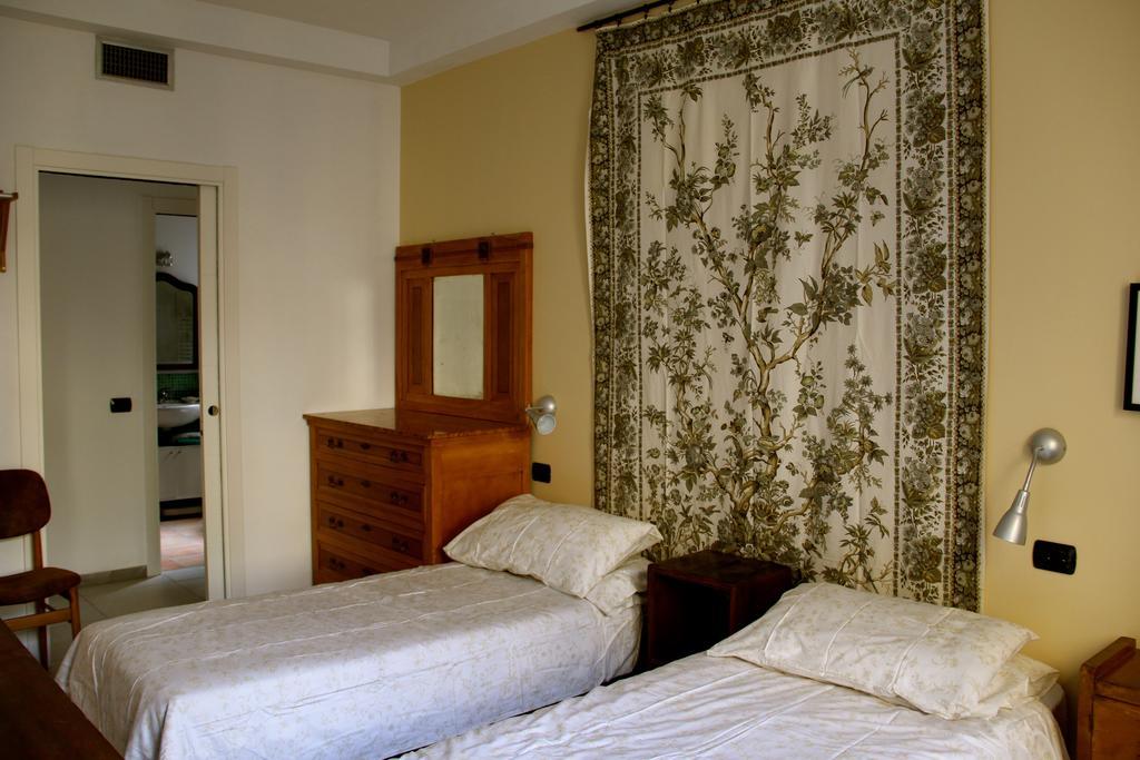 ميلان B&B Giacosa الغرفة الصورة